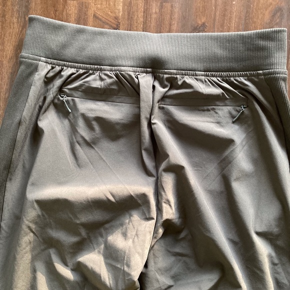 Athleta Brooklyn Ankle Pants - Picture 8 of 10